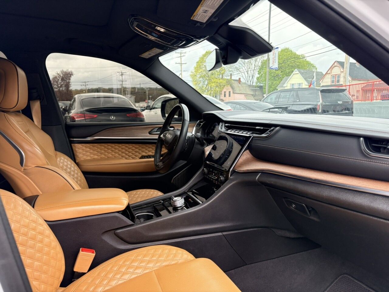 2023 Jeep Grand Cherokee L Summit Fitchburg MA