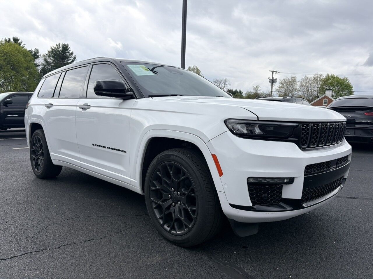 2023 Jeep Grand Cherokee L Summit Fitchburg MA