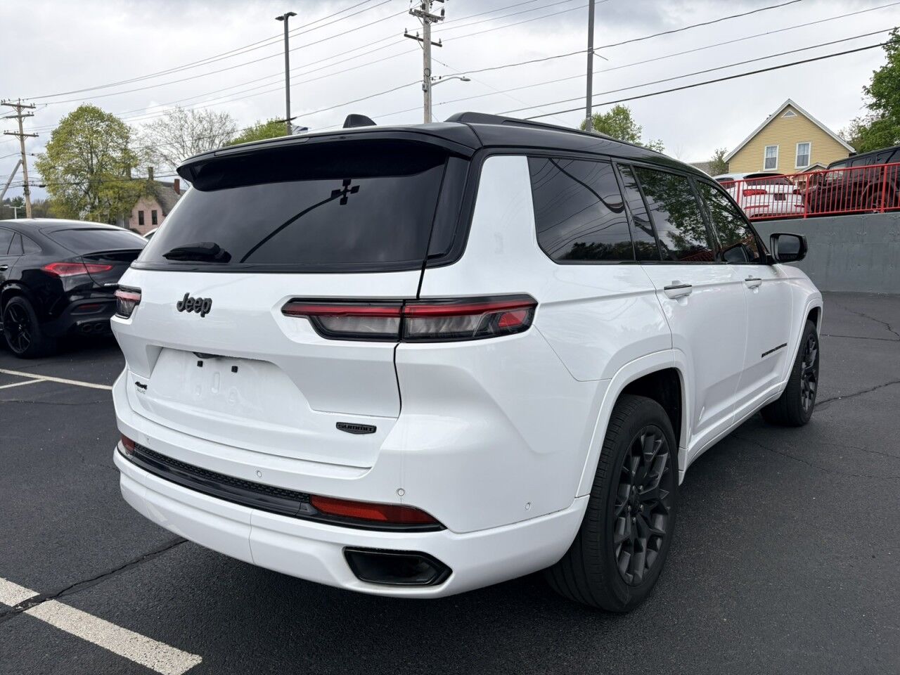 2023 Jeep Grand Cherokee L Summit Fitchburg MA
