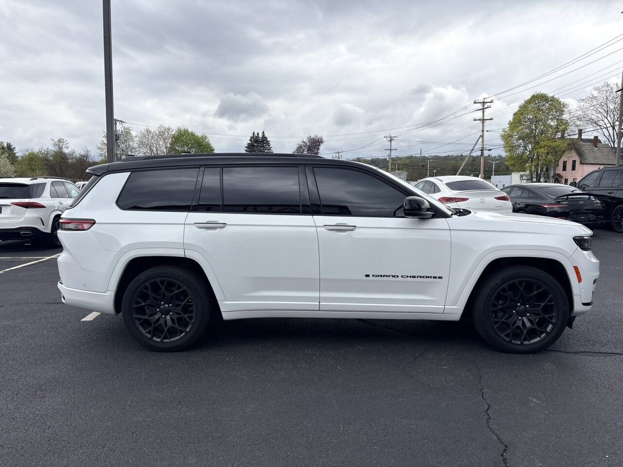 2023 Jeep Grand Cherokee L Summit Fitchburg MA
