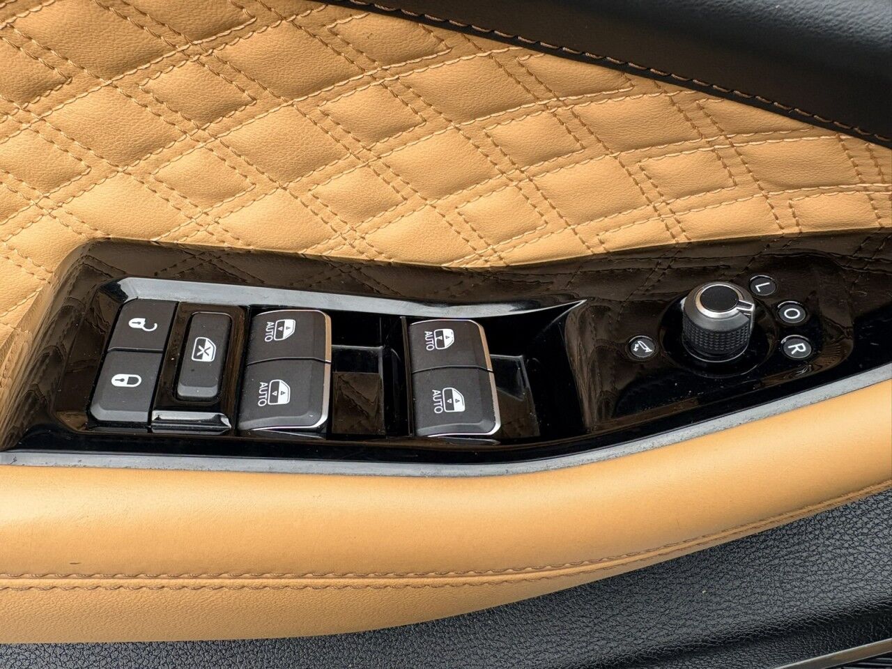 2023 Jeep Grand Cherokee L Summit Fitchburg MA