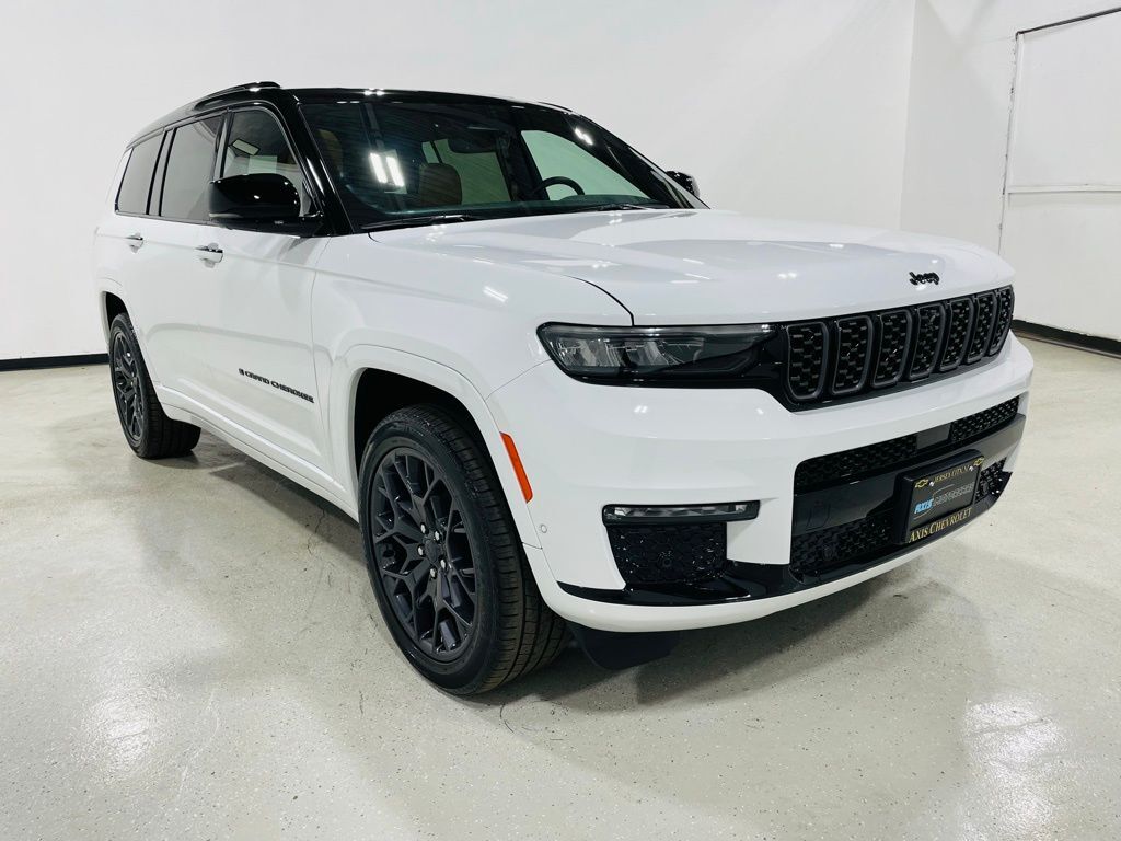 2023 Jeep Grand Cherokee L Summit Jersey City NJ