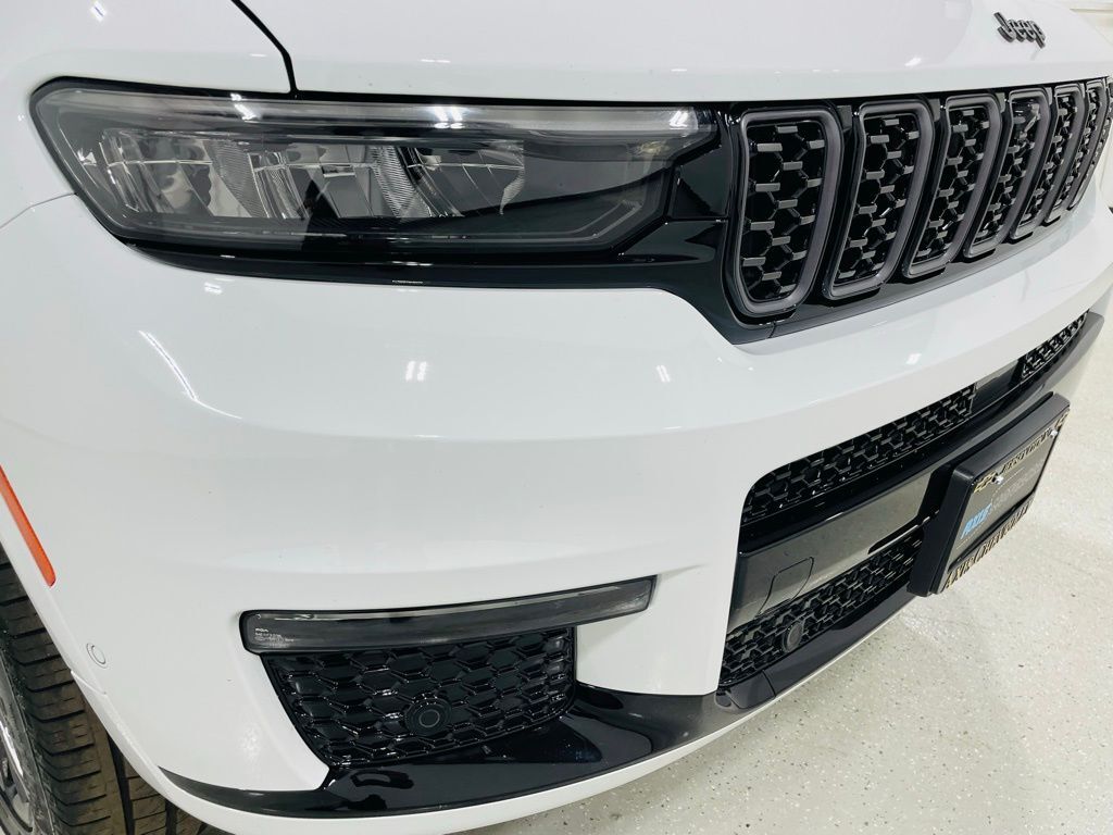 2023 Jeep Grand Cherokee L Summit Jersey City NJ