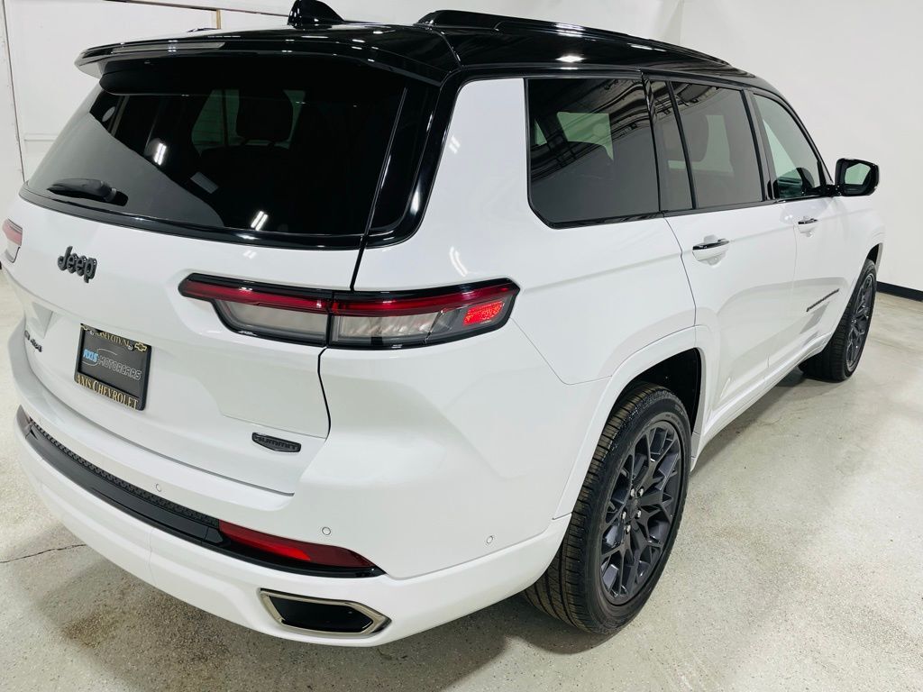 2023 Jeep Grand Cherokee L Summit Jersey City NJ