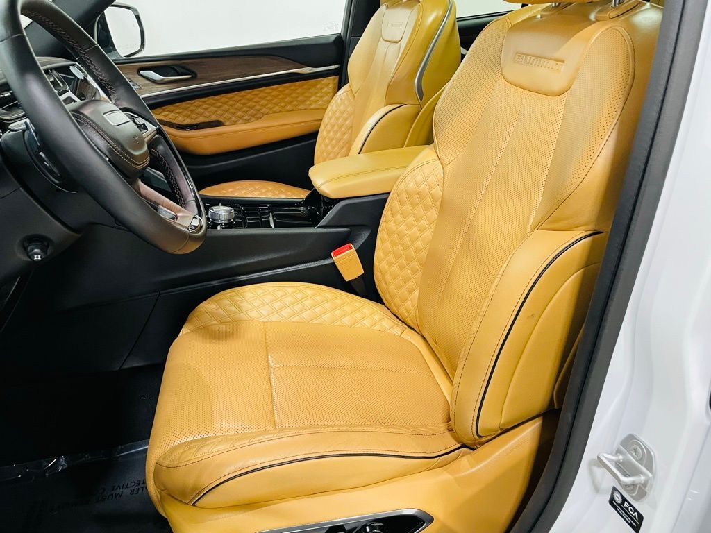 2023 Jeep Grand Cherokee L Summit Jersey City NJ
