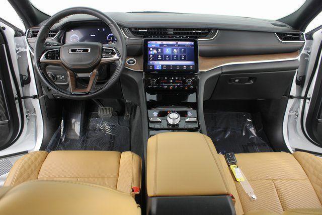 2023 Jeep Grand Cherokee L Summit Knoxville TN