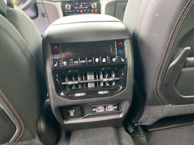 2023 Jeep Grand Cherokee L Summit Raleigh NC