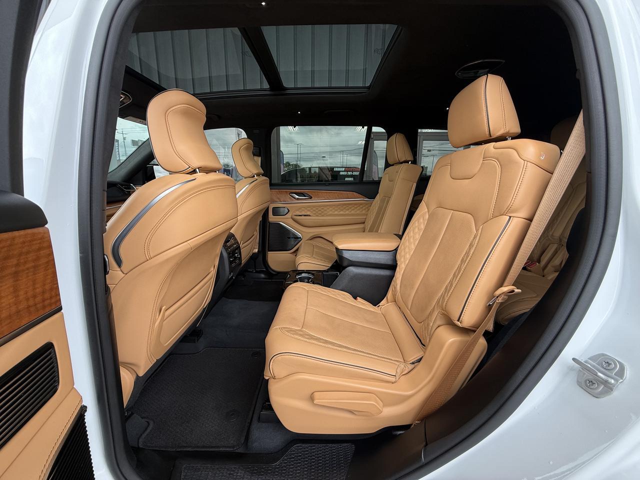 2023 Jeep Grand Cherokee L Summit Reserve Knoxville TN