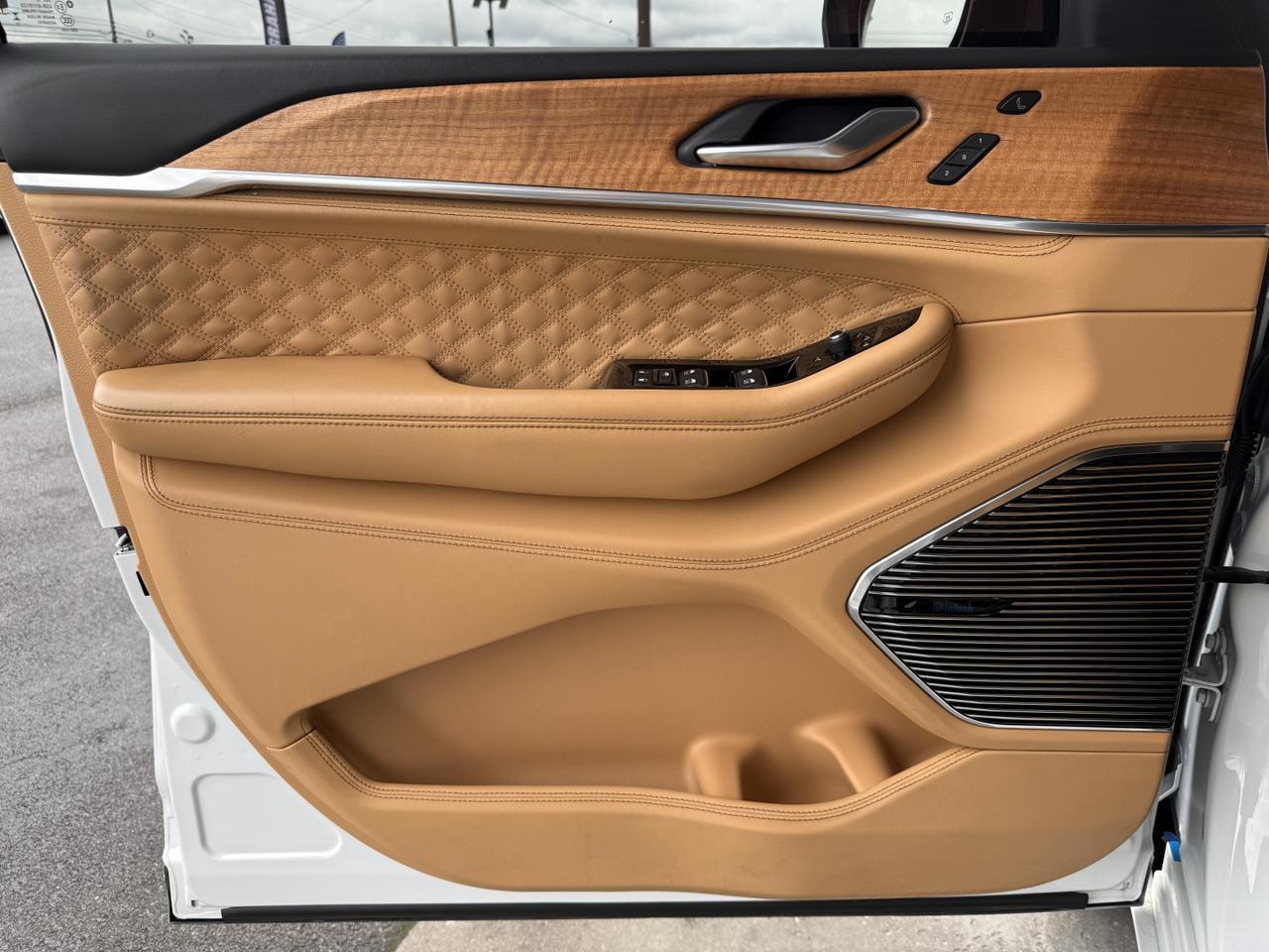 2023 Jeep Grand Cherokee L Summit Reserve Knoxville TN