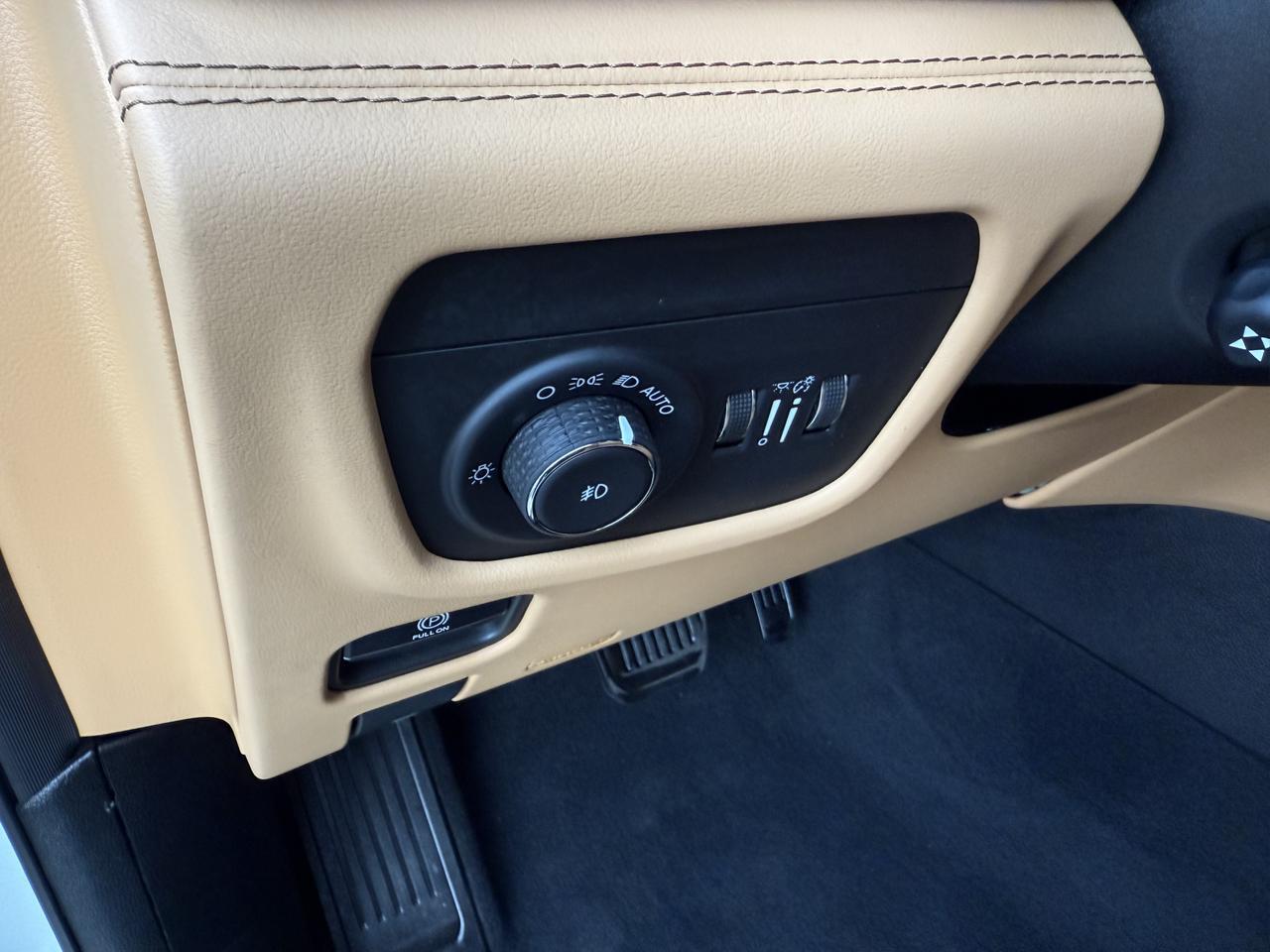 2023 Jeep Grand Cherokee L Summit Reserve Knoxville TN