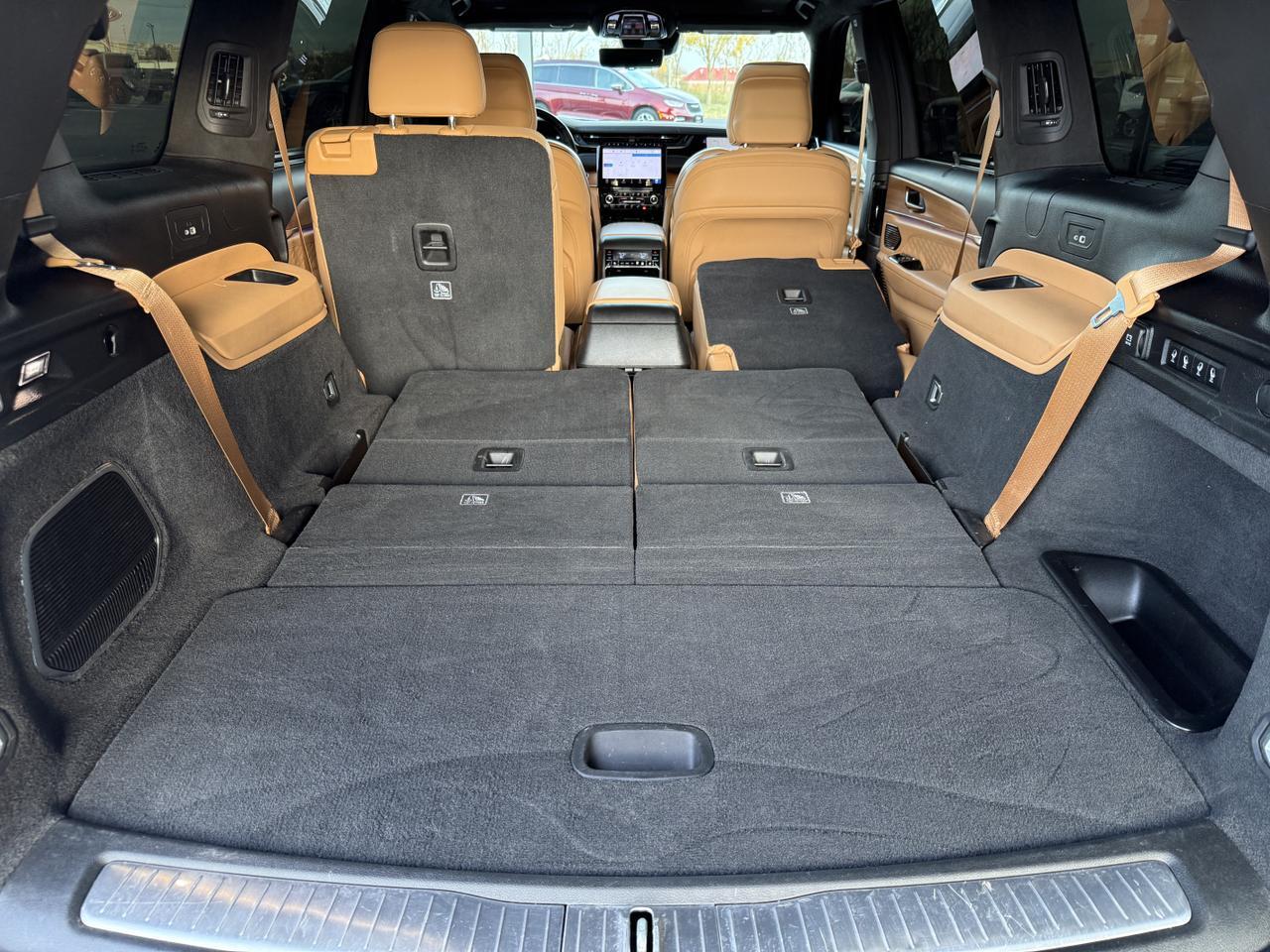 2023 Jeep Grand Cherokee L Summit Reserve Knoxville TN