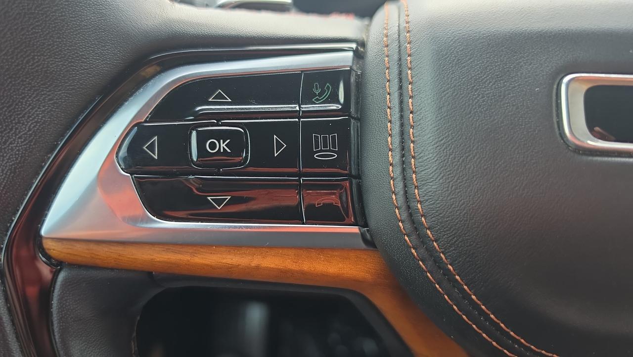 2023 Jeep Grand Cherokee L Summit Reserve