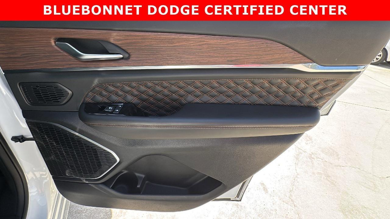 2023 Jeep Grand Cherokee L Summit New Braunfels TX