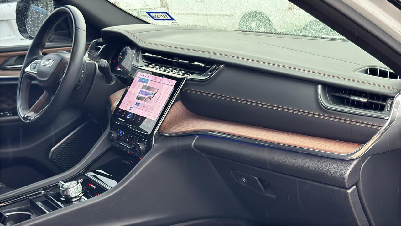 2023 Jeep Grand Cherokee L Summit  Selma TX