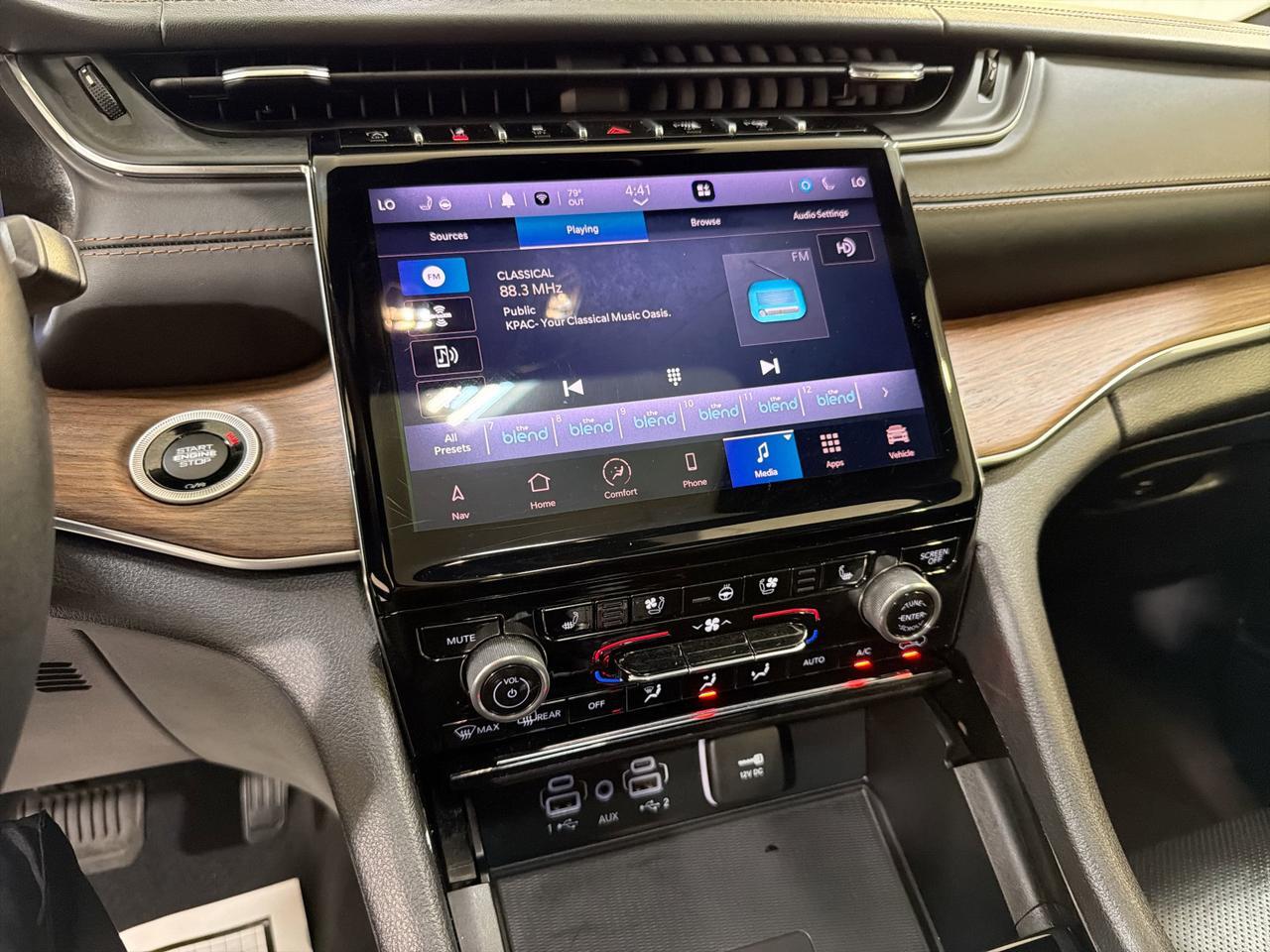 2023 Jeep Grand Cherokee L Summit San Antonio TX