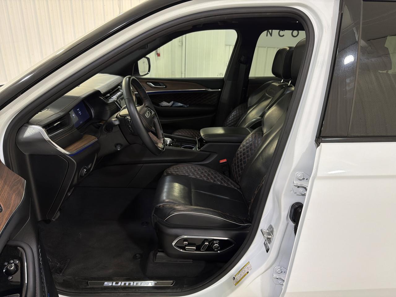 2023 Jeep Grand Cherokee L Summit San Antonio TX