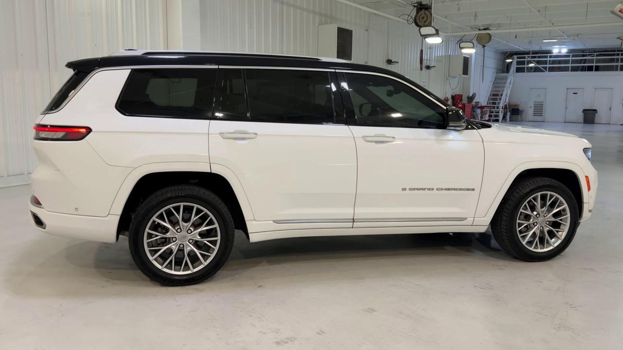 2023 Jeep Grand Cherokee L Summit