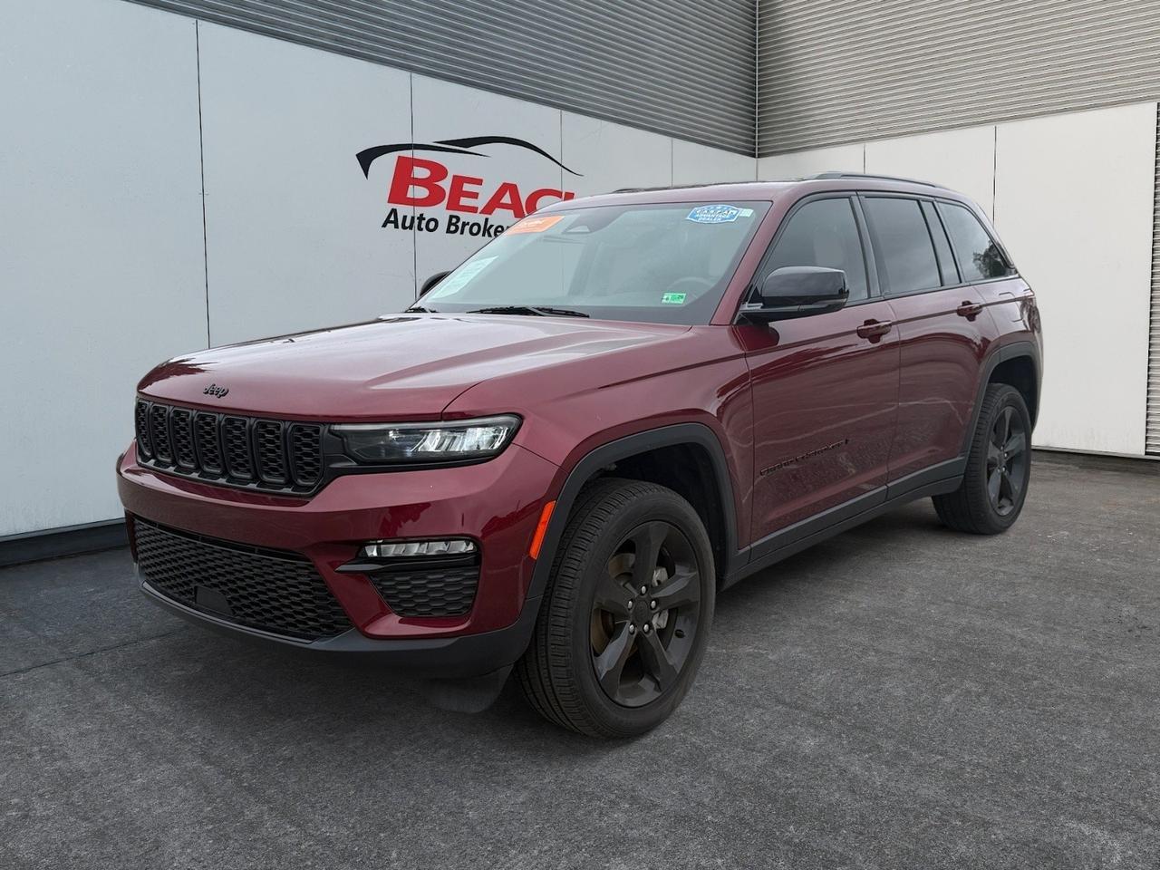 2023 Jeep Grand Cherokee LIMTIED, 4X4, MEMORY SEATS, HEATED FRONT AND REAR SEATS, ALPINE SOUND SYSTEM, ANDROID AUTO/ APPLE CARPLAY, REMOTE START, KEYLESS START AND ENTRY, CLEAN CARFAX 1 OWNER, ONLY 30K MILES, THIS SUV IS AS CLEAN AS THEY COME, GRAB THEY KEYS! Norfolk VA