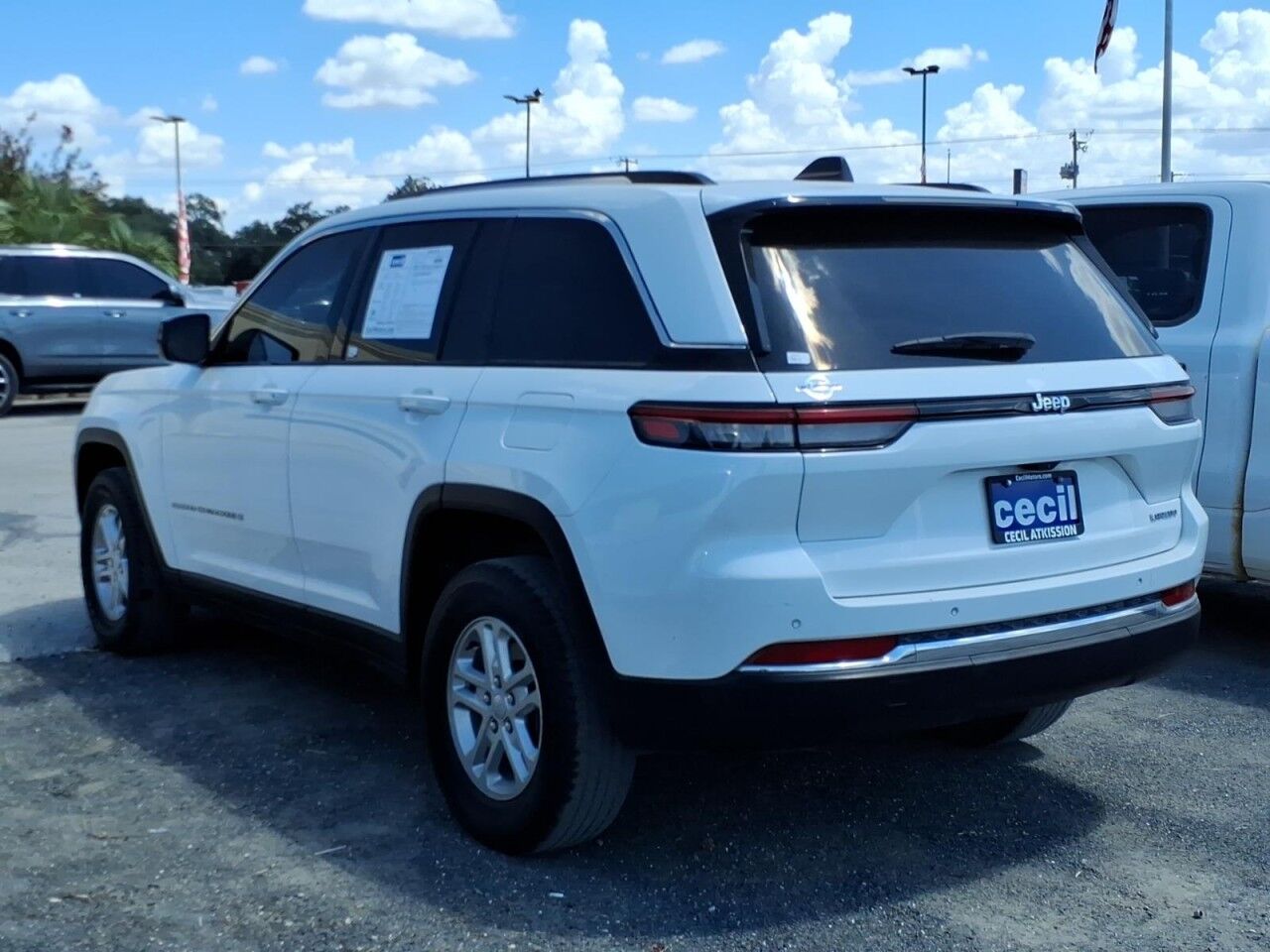 2023 Jeep Grand Cherokee Laredo Uvalde TX