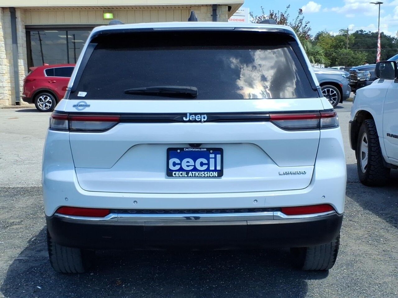 2023 Jeep Grand Cherokee Laredo Uvalde TX
