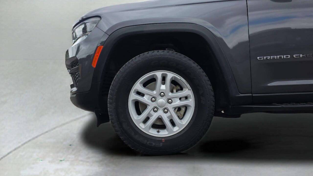 2023 Jeep Grand Cherokee Laredo 4x4 4dr SUV Lake Orion MI