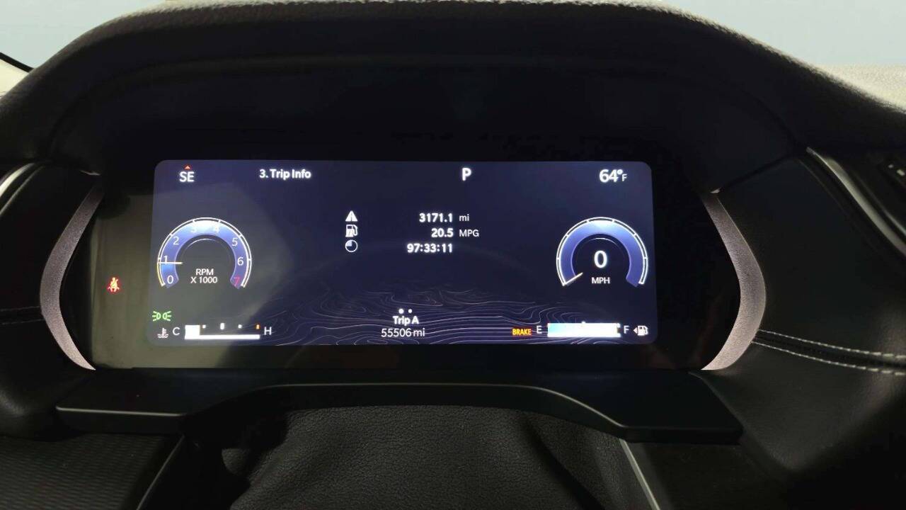 2023 Jeep Grand Cherokee Laredo 4x4 4dr SUV Lake Orion MI