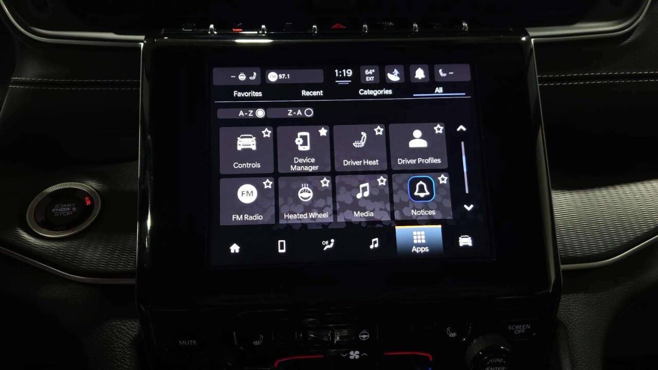 2023 Jeep Grand Cherokee Laredo 4x4 4dr SUV Lake Orion MI