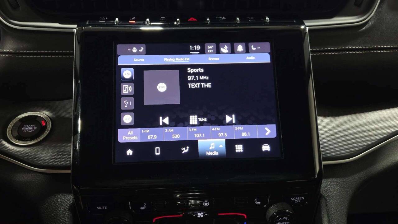 2023 Jeep Grand Cherokee Laredo 4x4 4dr SUV Lake Orion MI