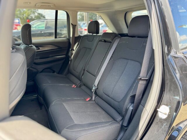 2023 Jeep Grand Cherokee Laredo 4x4 Baton Rouge LA