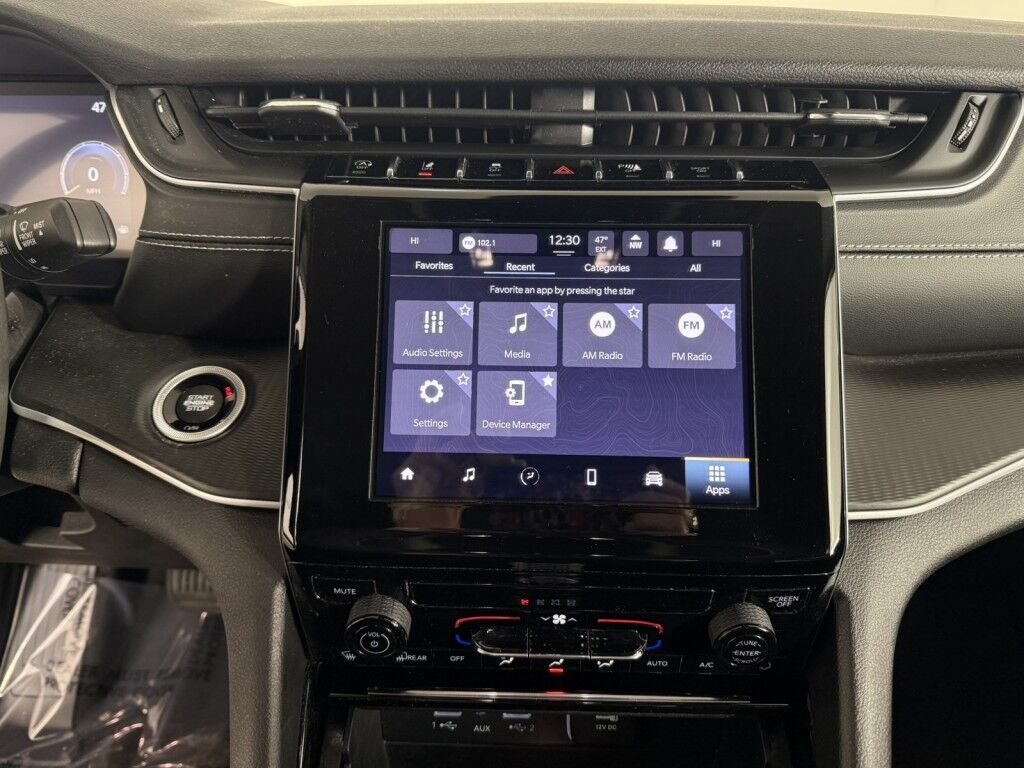 2023 Jeep Grand Cherokee Laredo 4x4 Maumee OH