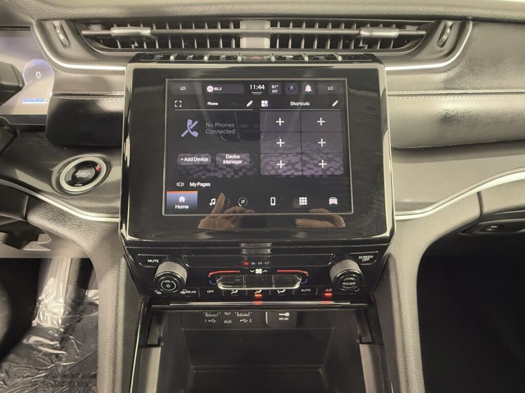2023 Jeep Grand Cherokee Laredo 4x4 Maumee OH