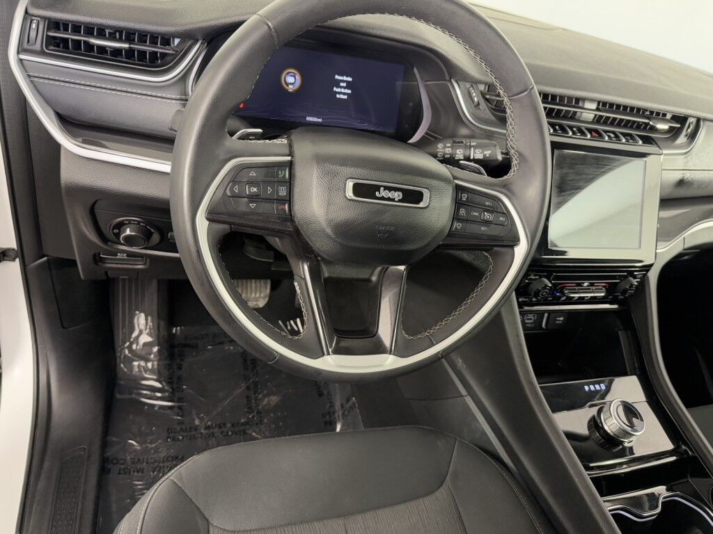 2023 Jeep Grand Cherokee Laredo 4x4 Maumee OH