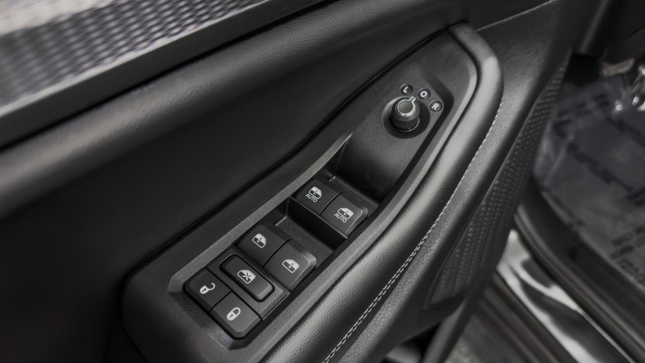 2023 Jeep Grand Cherokee Laredo 4x4 Tallmadge OH