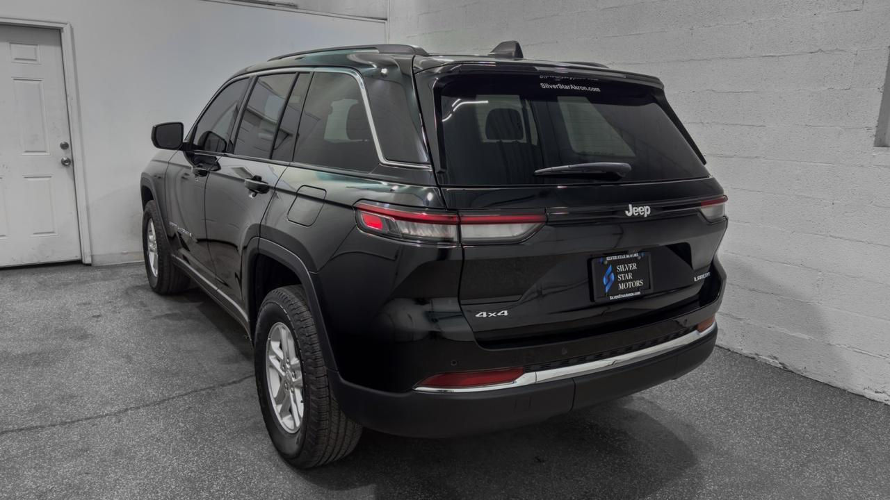 2023 Jeep Grand Cherokee Laredo 4x4 Tallmadge OH