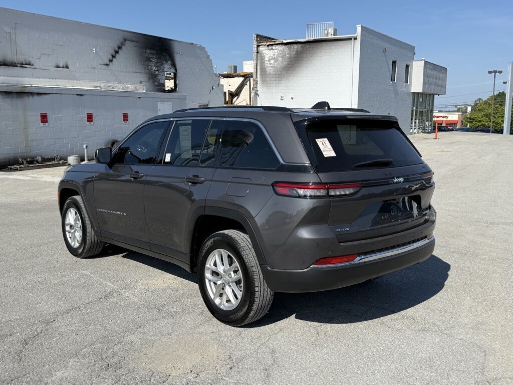 2023 Jeep Grand Cherokee Laredo Crestwood KY