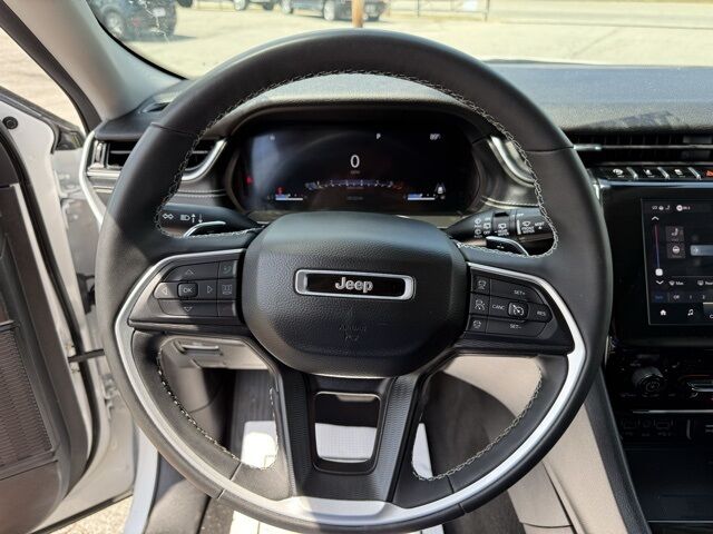 2023 Jeep Grand Cherokee Laredo Crestwood KY