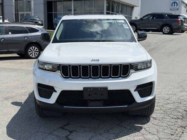 2023 Jeep Grand Cherokee Laredo Crestwood KY