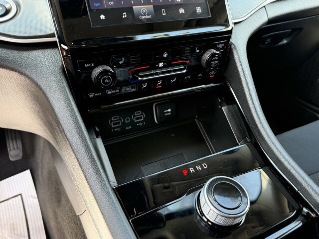 2023 Jeep Grand Cherokee Laredo Crestwood KY