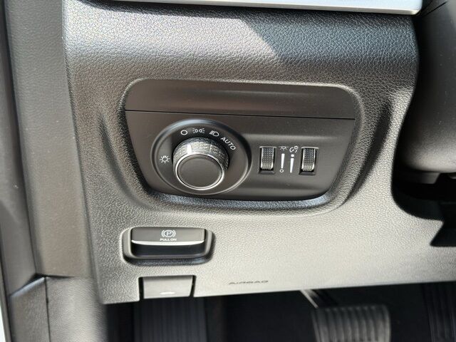 2023 Jeep Grand Cherokee Laredo Crestwood KY