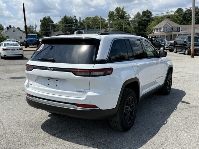 2023 Jeep Grand Cherokee Laredo Crestwood KY