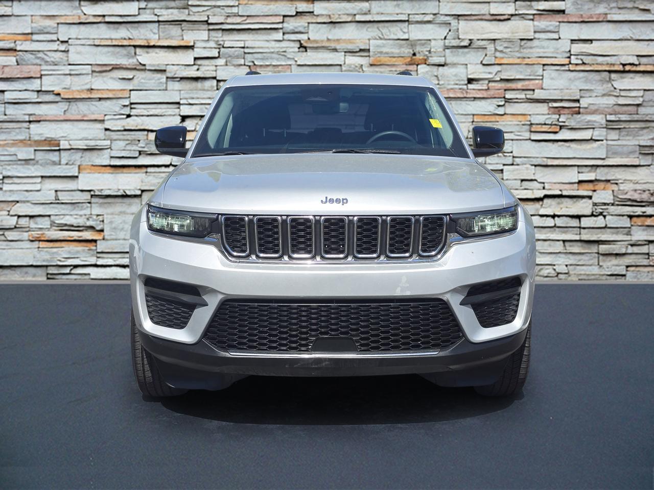 2023 Jeep Grand Cherokee Laredo Dalton GA