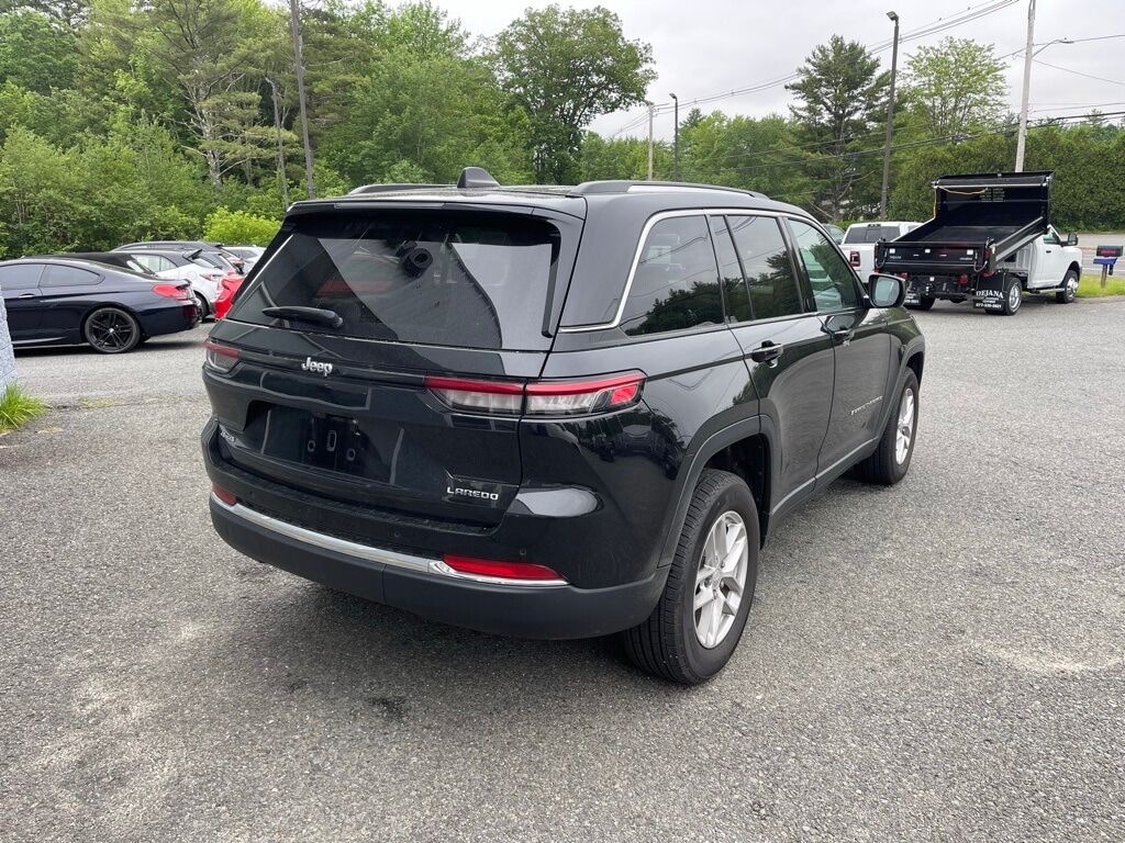 2023 Jeep Grand Cherokee Laredo Orange MA