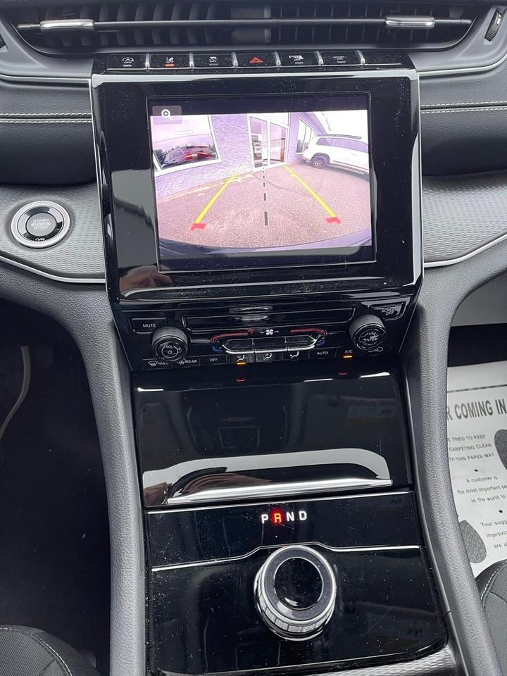 2023 Jeep Grand Cherokee Laredo Orange MA