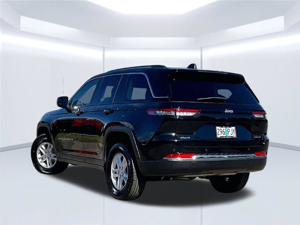 2023 Jeep Grand Cherokee Laredo OR