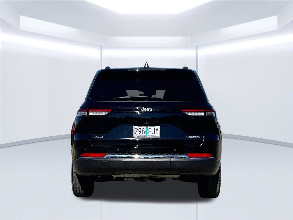 2023 Jeep Grand Cherokee Laredo OR