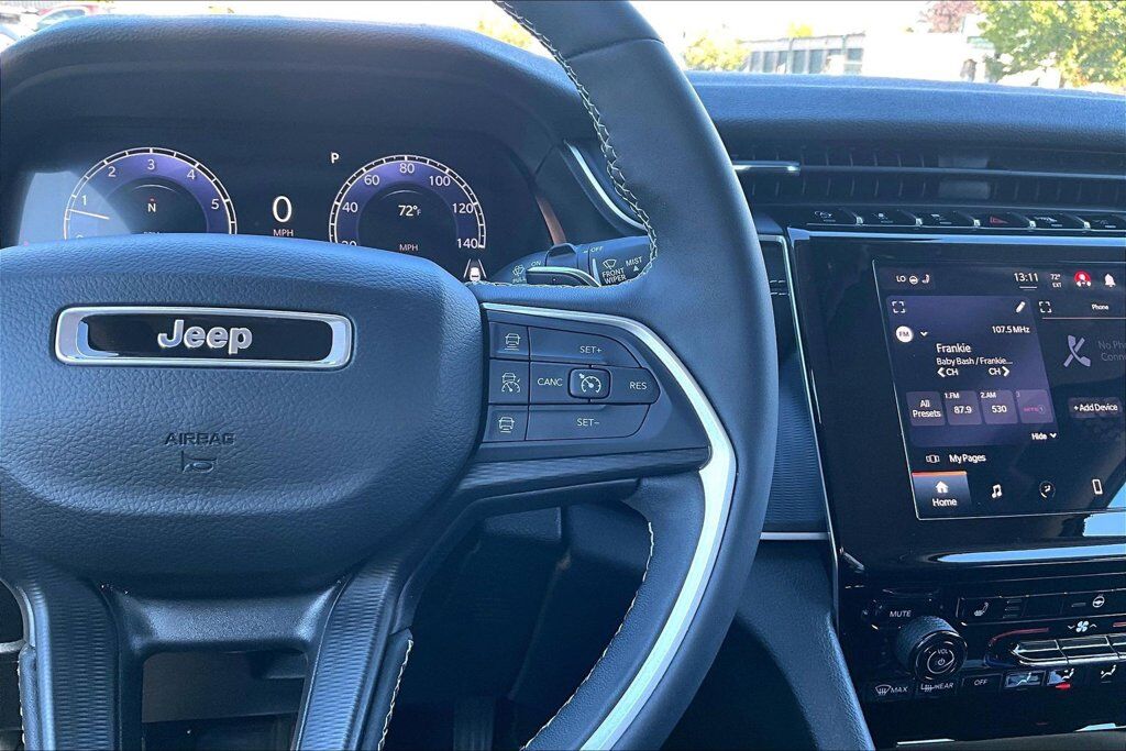 2023 Jeep Grand Cherokee Laredo OR