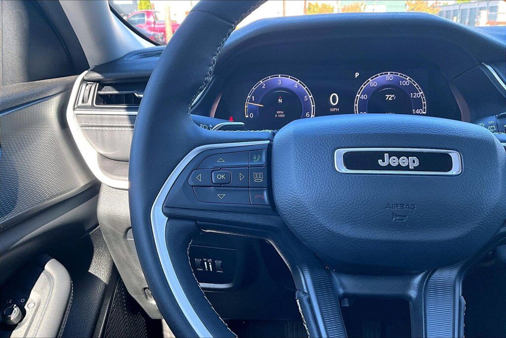 2023 Jeep Grand Cherokee Laredo OR