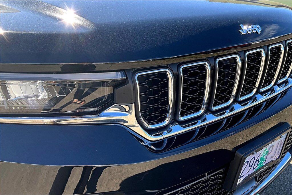 2023 Jeep Grand Cherokee Laredo OR