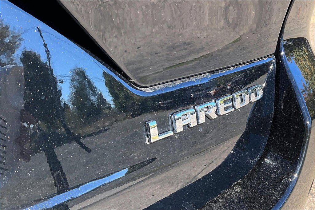 2023 Jeep Grand Cherokee Laredo OR