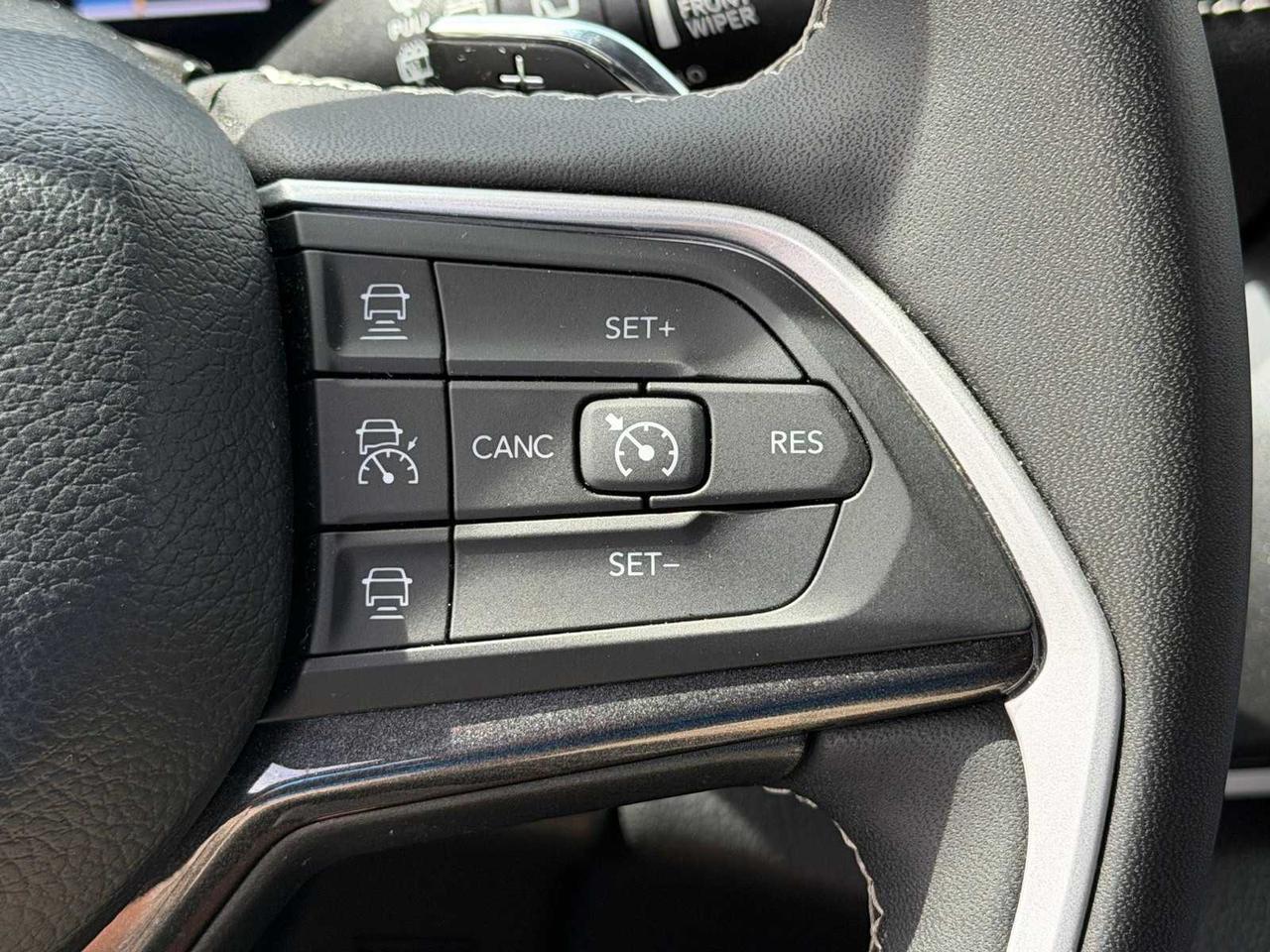 2023 Jeep Grand Cherokee Laredo Irving TX